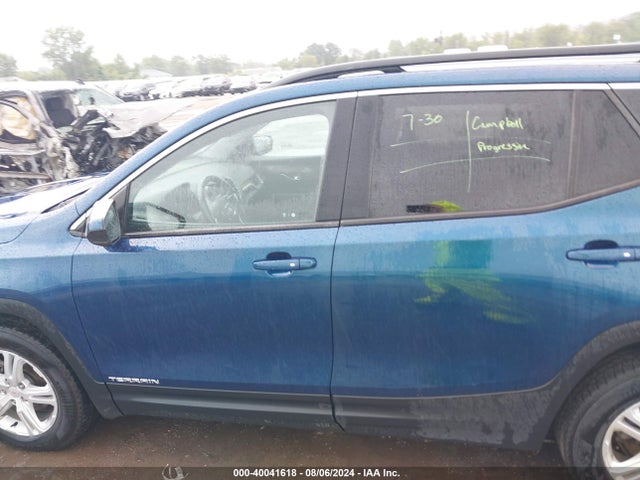 3GKALMEV0LL115832 GMC Terrain Fwd Sle