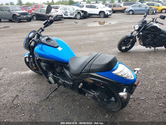 2022 SUZUKI VZR1800 JS1VY53A7N7100489 Photo 2