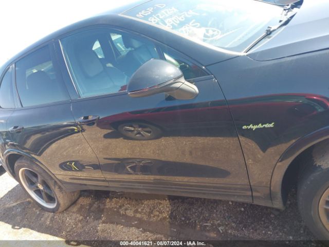 WP1AE2A24HLA72815 Porsche Cayenne E-hybrid S Platinum Edition