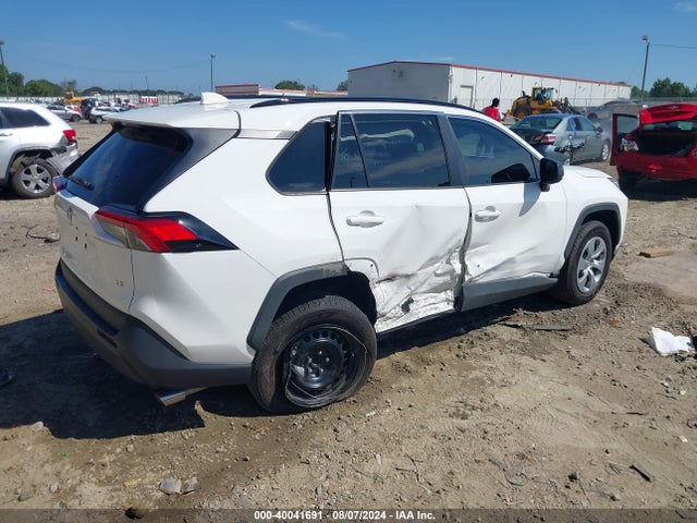 Toyota RAV4 LE 2020 2T3H1RFV4LC049128 Image 4