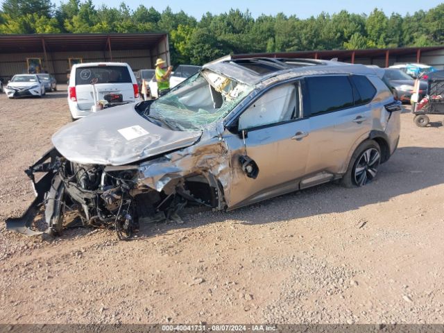 JN8BT3CA6PW010629 Nissan Rogue Sl Fwd