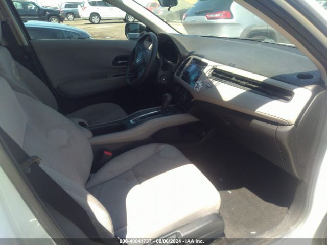 3CZRU5H31GM702076 Honda HR-V LX