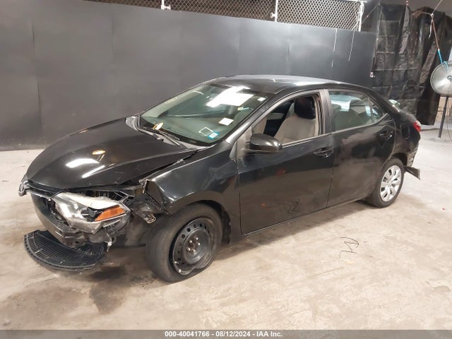 Toyota COROLLA LE 2016 5YFBURHE6GP463469 Image 2