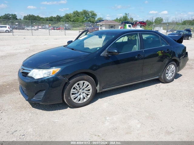 Toyota CAMRY LE 2014 4T4BF1FKXER418573 Image 2