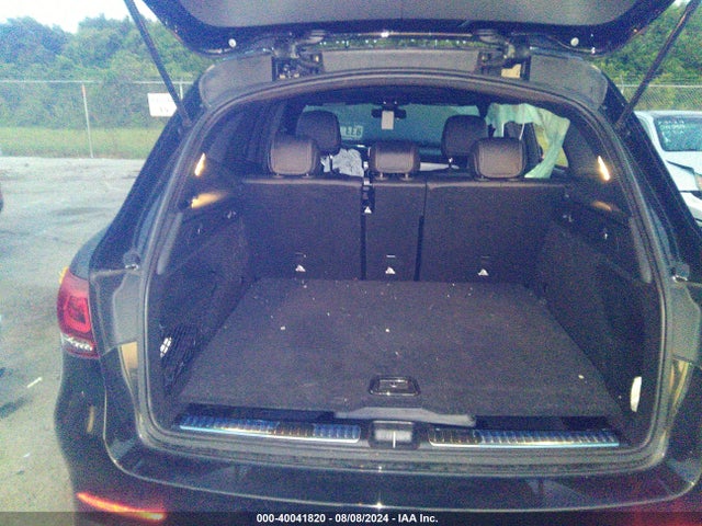 W1N0G8DB8MF996469 Mercedes-Benz Glc 300 Suv