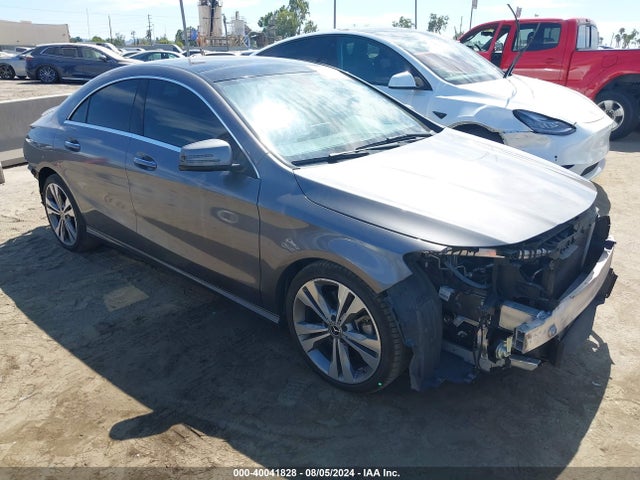 2018 WDDSJ4EB5JN536878 main image