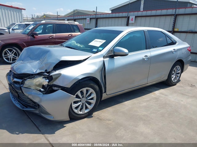 Toyota CAMRY LE 2016 4T1BF1FK8GU542631 Image 2