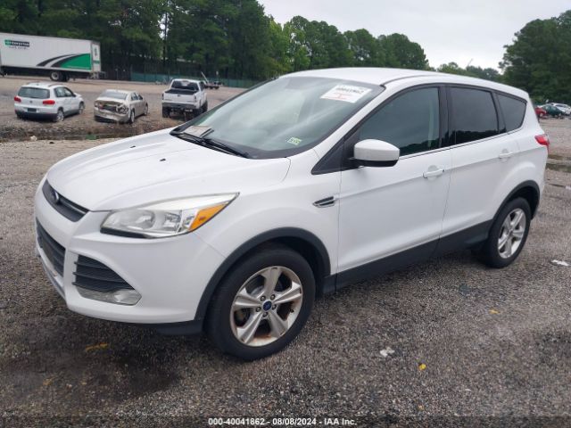 1FMCU0GX6GUA36200 Ford ESCAPE SE