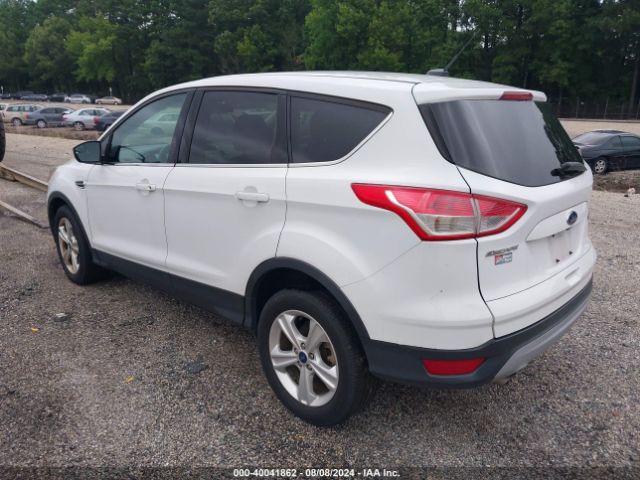 1FMCU0GX6GUA36200 Ford ESCAPE SE
