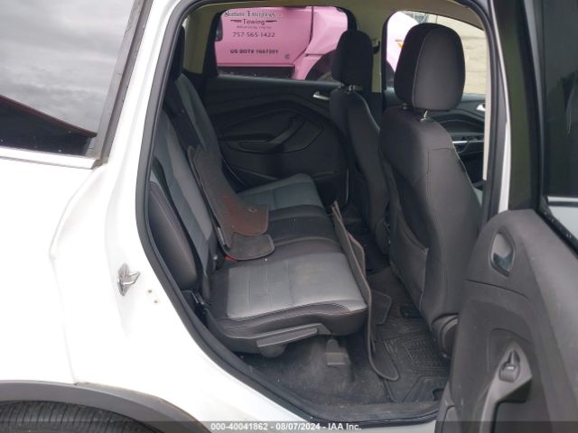 1FMCU0GX6GUA36200 Ford ESCAPE SE