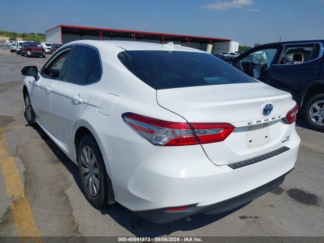 Toyota Camry Le Hybrid 2020 4T1C31AK0LU541147 Image 3