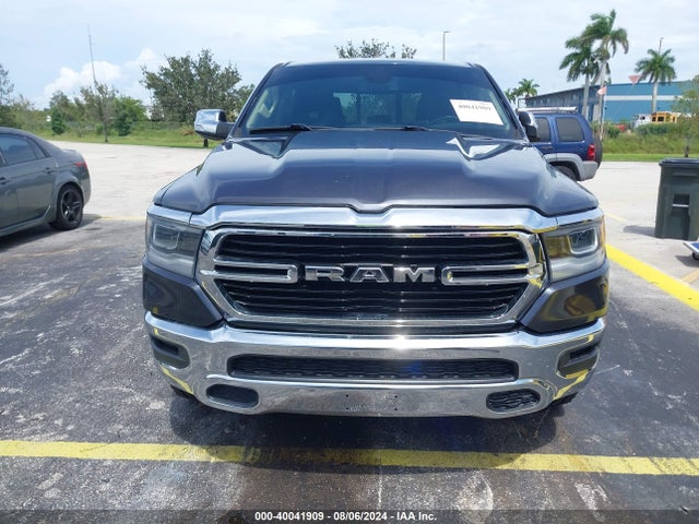1C6SRFJT5KN537082 RAM 1500 Laramie  4x4 5'7 Box