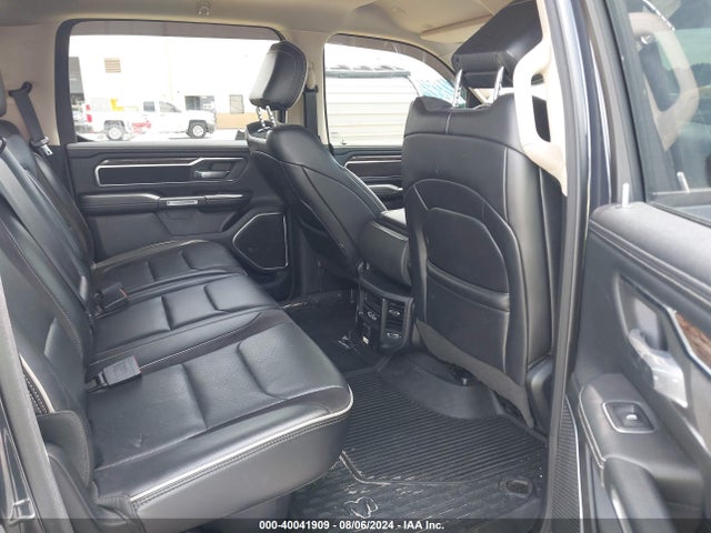 1C6SRFJT5KN537082 RAM 1500 Laramie  4x4 5'7 Box