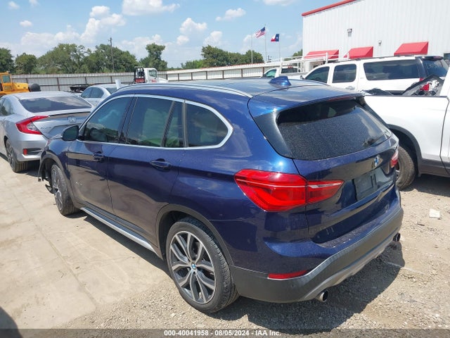 BMW X1 Xdrive28i 2016 WBXHT3C30G5F66227 Image 3