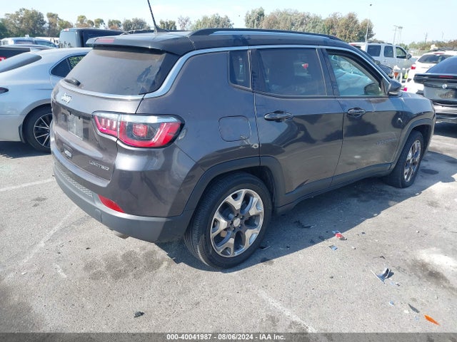 3C4NJCCB6LT152440 Jeep Compass Limited Fwd