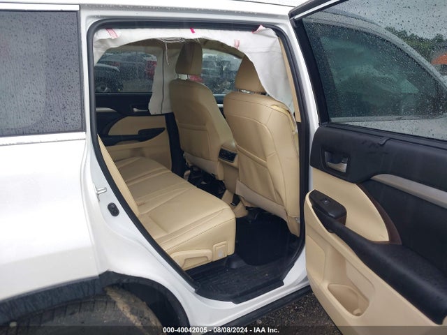 Toyota Highlander Xle 2019 5TDJZRFHXKS597511 Image 8