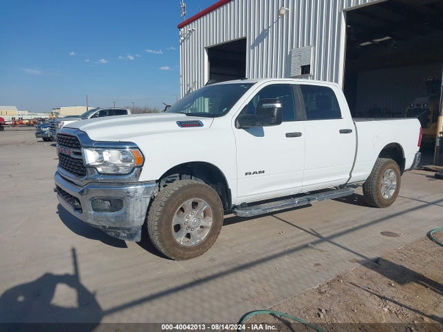 3C6UR5DJ0PG610906 RAM 2500 Big Horn  4x4 6'4 Box