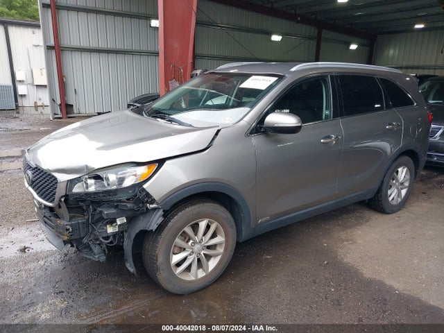 5XYPGDA30GG044160 KIA Sorento 2.4l Lx