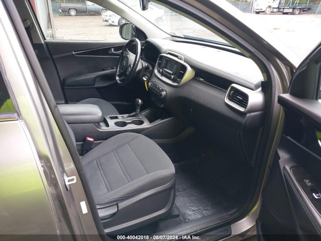 5XYPGDA30GG044160 KIA Sorento 2.4l Lx