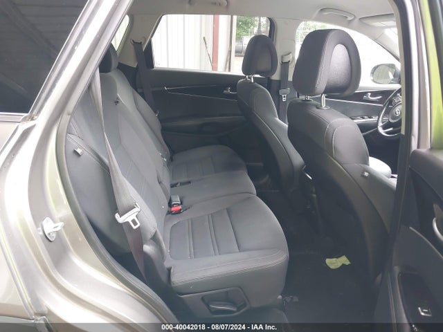 5XYPGDA30GG044160 KIA Sorento 2.4l Lx