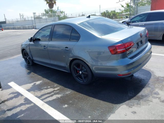 3VWDB7AJ7JM221005 Volkswagen Jetta 1.4t Se/1.4t Wolfsburg Edition