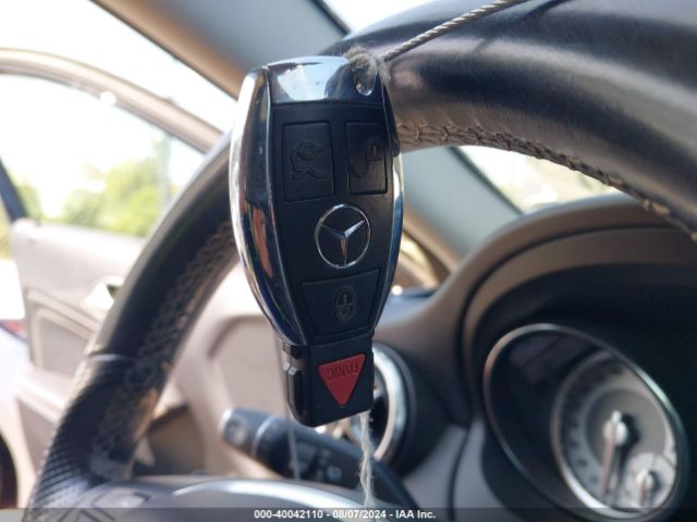 WDCTG4GBXFJ139024 Mercedes-Benz Gla 250 4matic