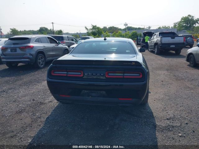 2C3CDZFJ8MH594090 Dodge Challenger R/t Scat Pack Widebody