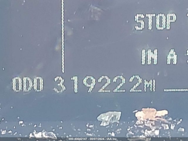 JTDKN3DU8F1868064 Toyota Prius Two