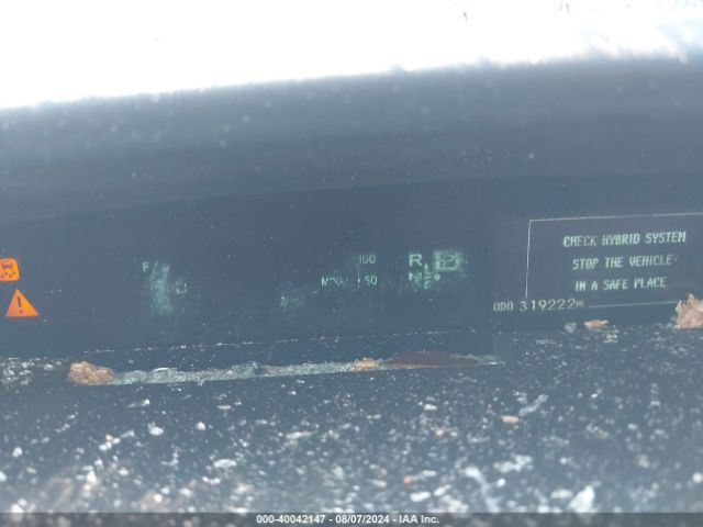 JTDKN3DU8F1868064 Toyota Prius Two