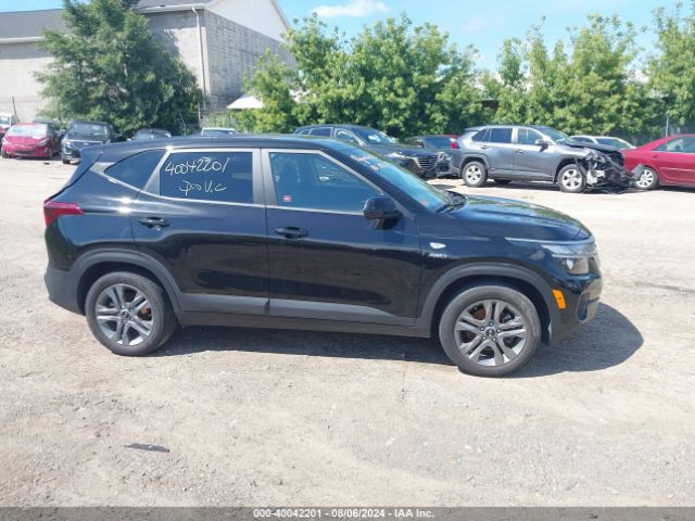 KNDEPCAA9M7217697 KIA Seltos Lx