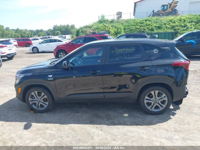 KNDEPCAA9M7217697 KIA Seltos Lx