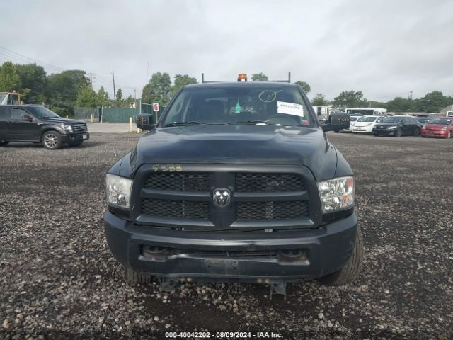 3C6UR5HL7HG636559 RAM 2500 Tradesman  4x4 8' Box
