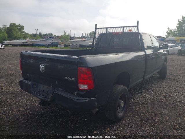 3C6UR5HL7HG636559 RAM 2500 Tradesman  4x4 8' Box