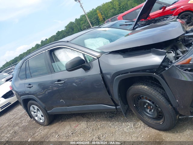 Toyota RAV4 LE 2020 2T3H1RFV3LW059406 Image 13