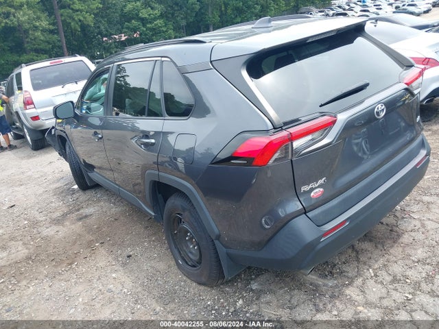 Toyota RAV4 LE 2020 2T3H1RFV3LW059406 Image 3