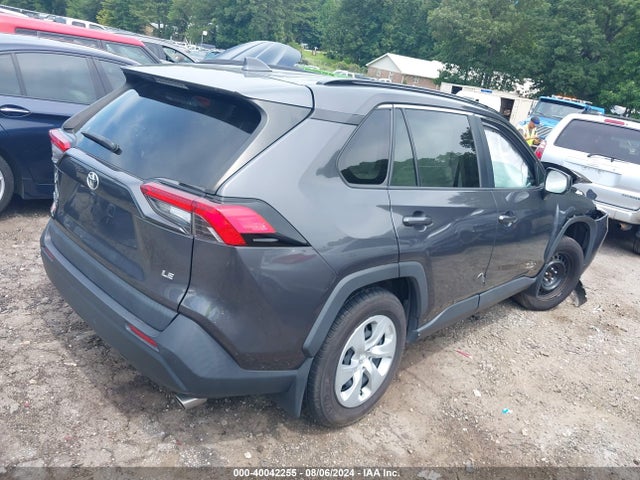 Toyota RAV4 LE 2020 2T3H1RFV3LW059406 Image 4