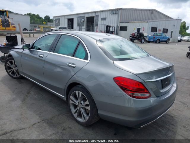 55SWF4JB2GU101048 Mercedes-Benz C 300 Luxury/sport