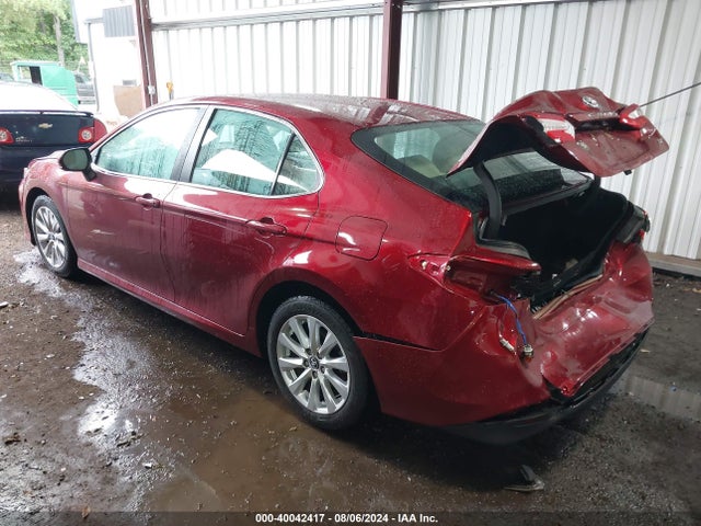Toyota CAMRY LE 2018 4T1B11HK9JU526344 Image 3