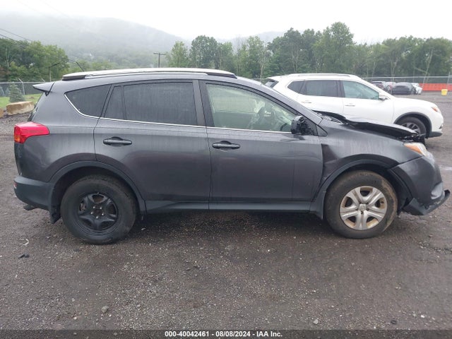 Toyota RAV4 LE 2015 JTMBFREV4FJ041721 Image 13