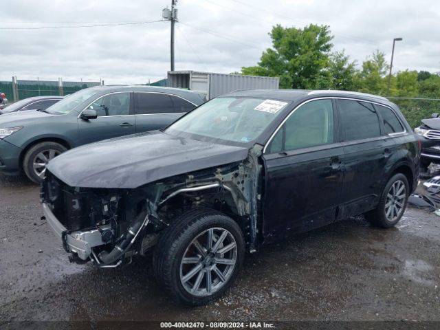 WA1LHAF71JD014929 Audi Q7 2.0t Premium