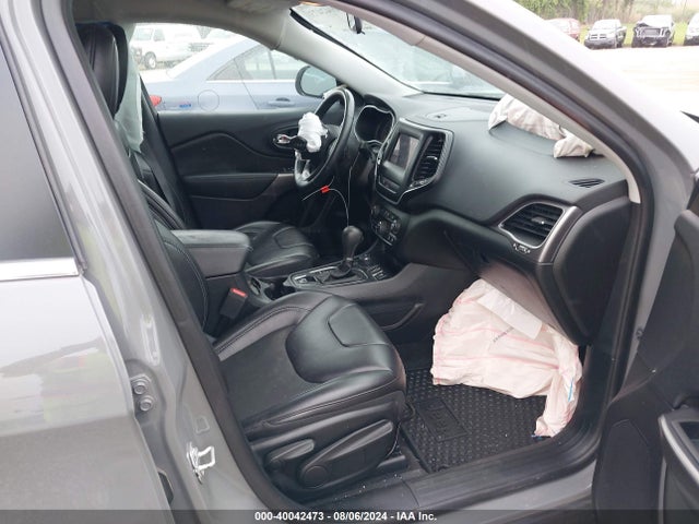 1C4PJMLX4KD371234 Jeep Cherokee Latitude Plus 4x4