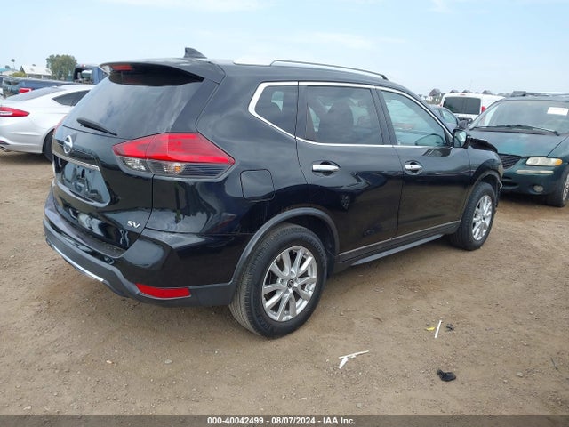 Nissan ROGUE SV 2017 KNMAT2MT3HP528520 Image 4