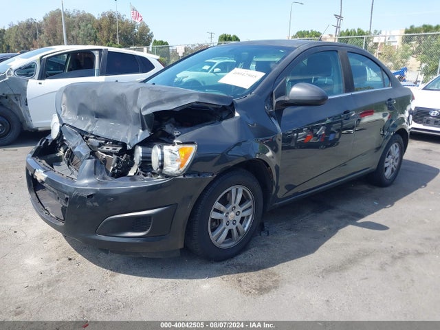 Chevrolet Sonic Lt Auto 2014 1G1JC5SG0E4108405 Image 2