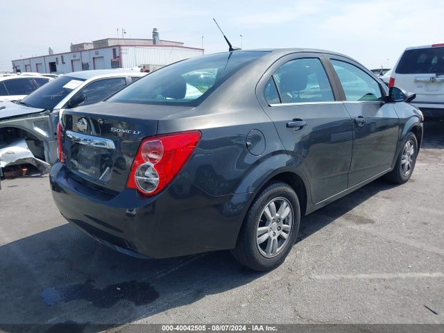 Chevrolet Sonic Lt Auto 2014 1G1JC5SG0E4108405 Image 4