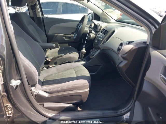 Chevrolet Sonic Lt Auto 2014 1G1JC5SG0E4108405 Image 5