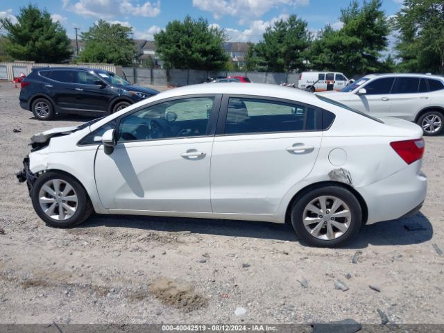 KNADN4A30F6445019 KIA RIO EX