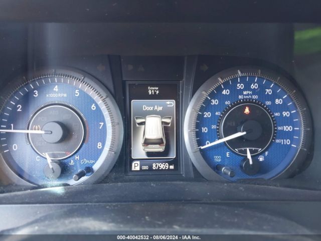 5TDYK3DC3FS558675 Toyota Sienna Xle Premium 8 Passenger
