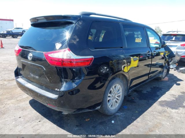 5TDYK3DC3FS558675 Toyota Sienna Xle Premium 8 Passenger