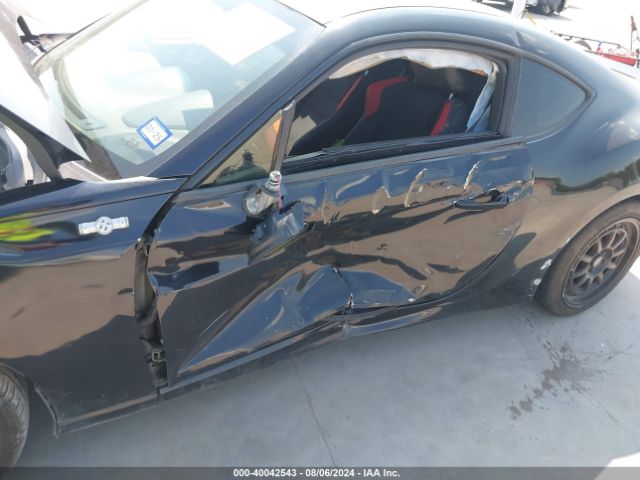 JF1ZNAA11F8702706 Scion FR-S