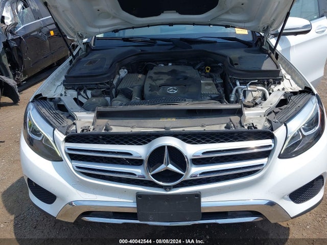 WDC0G4KB2HV009437 Mercedes-Benz Glc 300 4matic